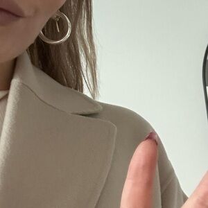 Meet your Posher, Jasmine